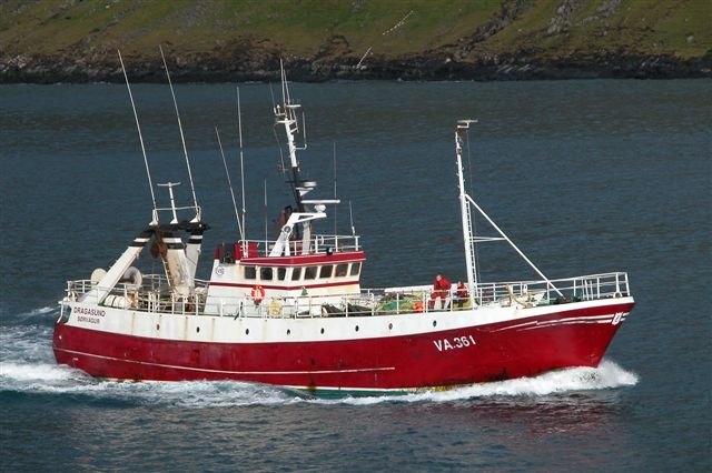 Færøsk trawler, Vágar