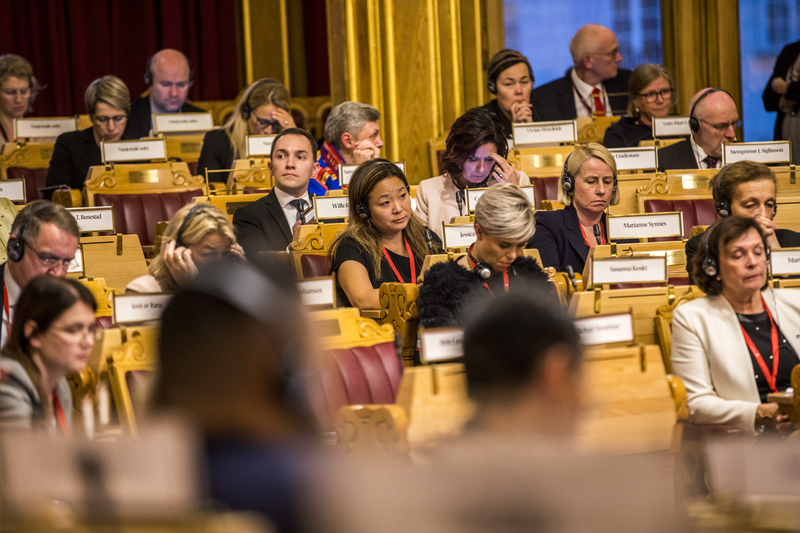 Møde i Plenum Stortinget, Jessica Polfjärd blandt tilhørere, Nordisk Råds Session 2018