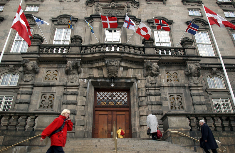 Nordiska flaggor på Christiansborg