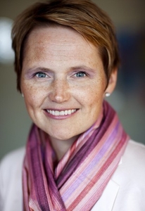 Anna-Karin Hatt