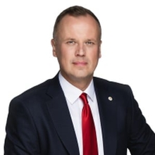 Edgars Tavars