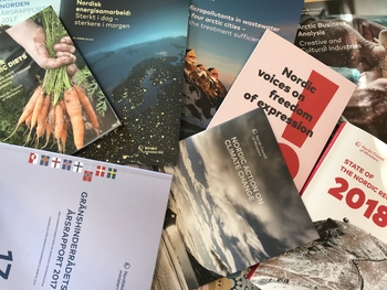 Billede af forskellige publikationer udgivet af Nordisk Ministerråd