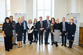 Samarbetsministrarna och gränsregionala informationstjänster på sessionen 2021.
