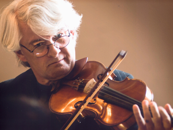 Peter Uhrbrand