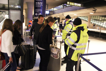 Paskontrol i Københavns lufthavn