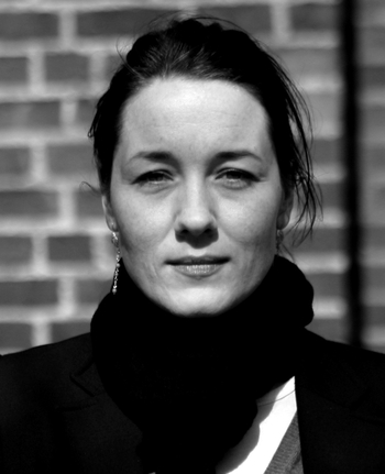 Producent Tine Grew Pfeiffer, Offscreen 
