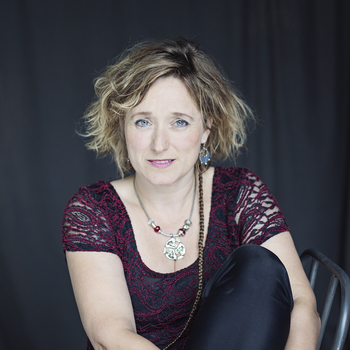 Rakel Helmsdal
